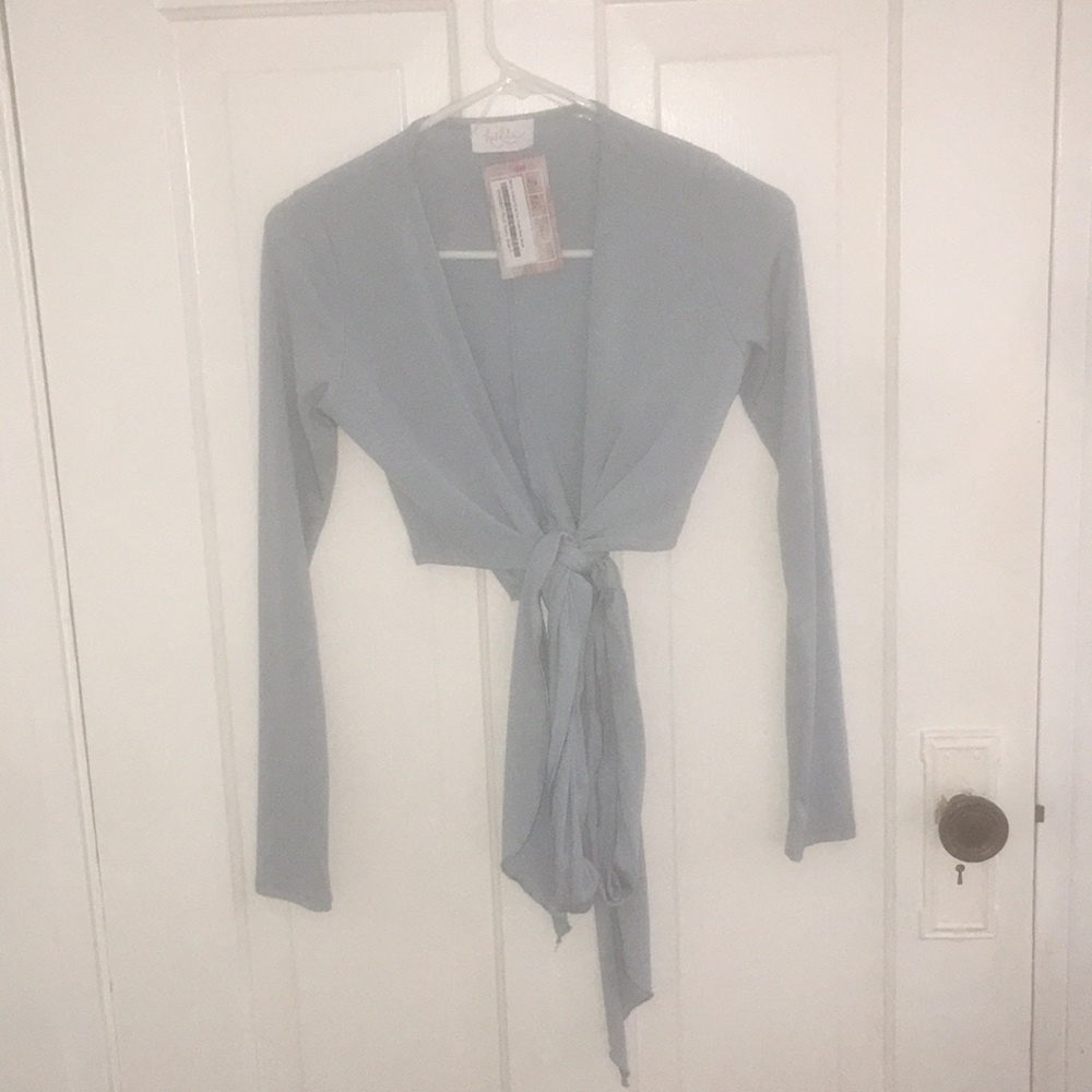 Hallelu wrap or tie top